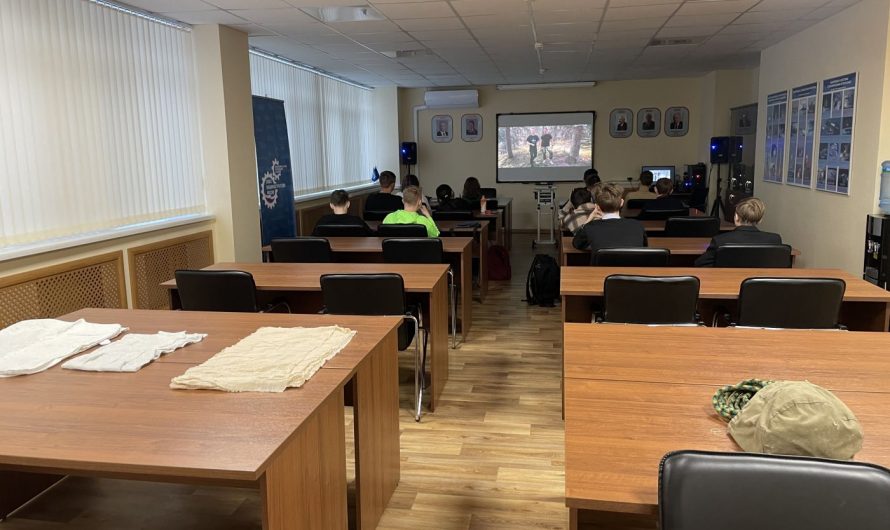ШКОЛЬНИКОВ НАУЧИЛИ ОРИЕНТИРОВАТЬСЯ НА МЕСТНОСТИ