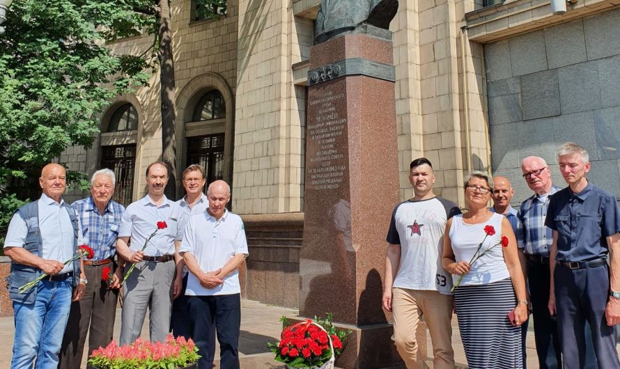 БАУМАНСКИЙ УНИВЕРСИТЕТ ПОЧТИЛ ПАМЯТЬ В.Н. ЧЕЛОМЕЯ
