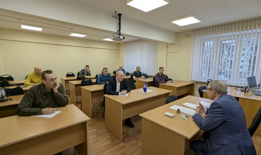 ИНТЕЛЛЕКТУАЛЬНОЕ ПРОТИВОСТОЯНИЕ
