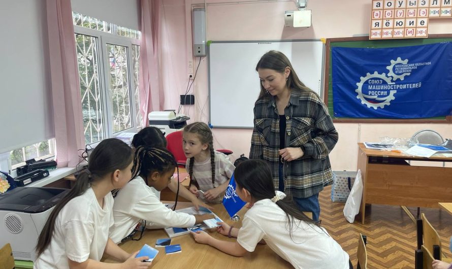 В ДЕНЬ РОЖДЕНИЯ ВЕЛИКОГО КОНСТРУКТОРА