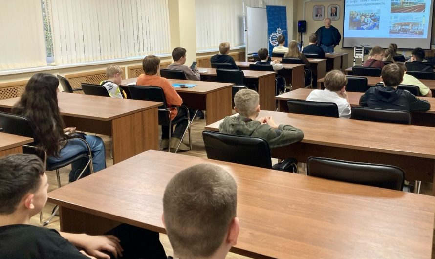 ВОСПИТЫВАЯ ЛЮБОВЬ К РОДИНЕ