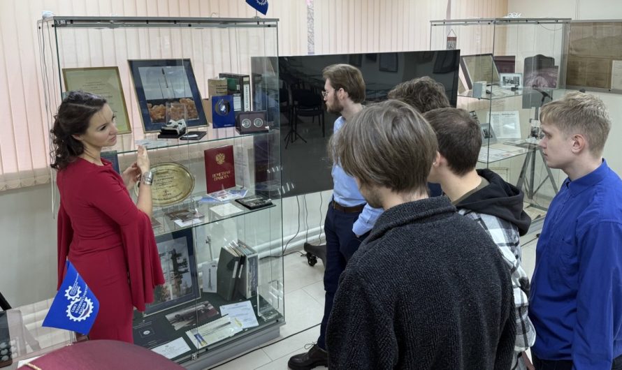 ИСТОРИЯ РАКЕТНО-КОСМИЧЕСКОЙ ТЕХНИКИ