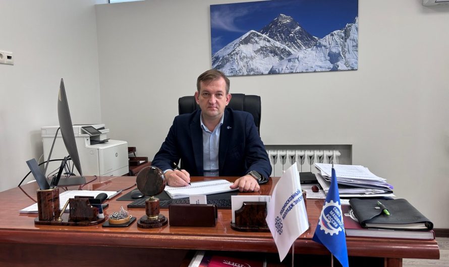 ЧЛЕН РЕГИОНАЛЬНОГО СОВЕТА КОНСТАНТИН ПОДОЛЯК СТАЛ ЛАУРЕАТОМ ПРЕМИИ ГУБЕРНАТОРА