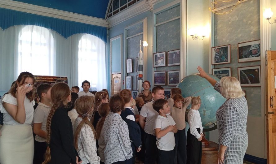 ДЕТЯМ О ЗНАКОВЫХ ПРОЕКТАХ