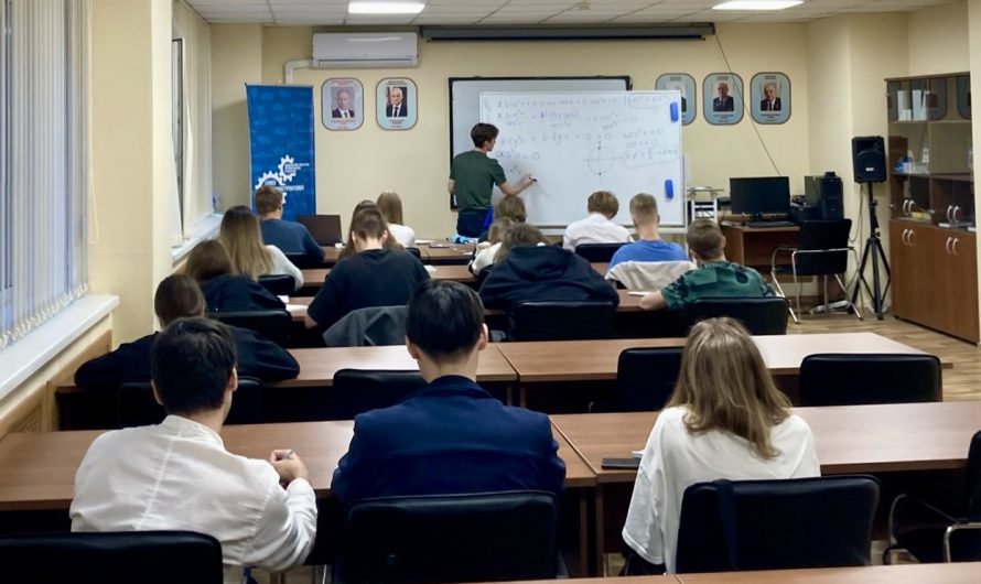 О СЛОЖНОМ ПРОСТЫМ ЯЗЫКОМ