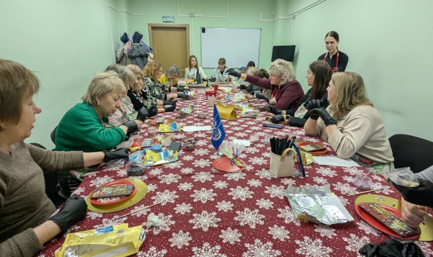 ЗАРЯД НОВОГОДНЕГО НАСТРОЕНИЯ