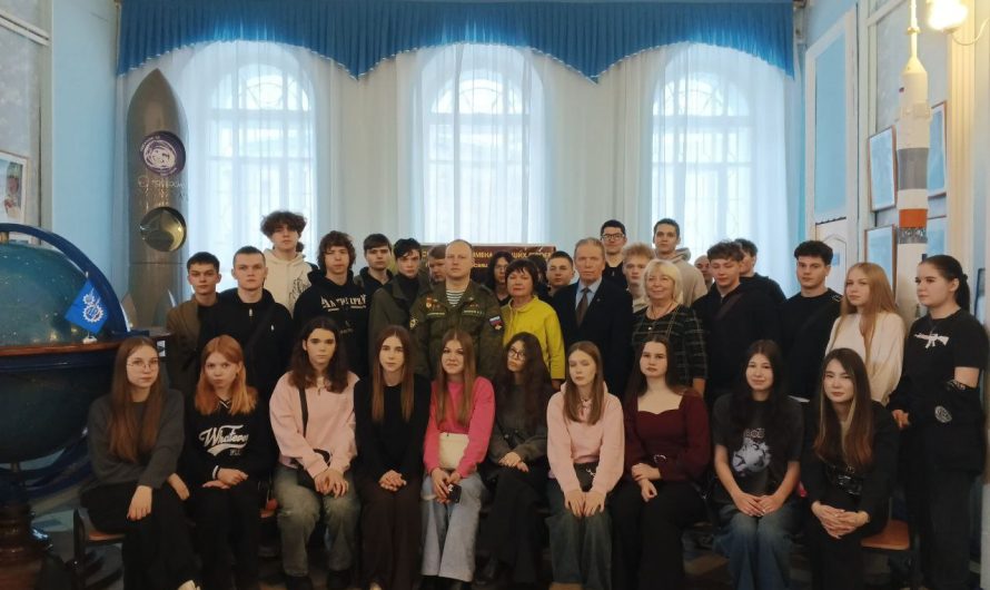 «ГЕРОЯМИ НАША ОТЧИЗНА СИЛЬНА»