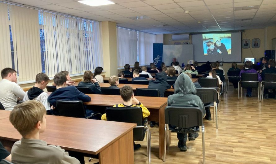 О ТЕХ, КТО ШЕЛ НА ПОДВИГИ