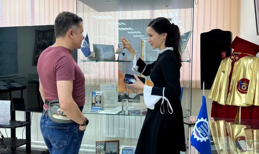 В СОТРУДНИЧЕСТВЕ СО СМИ