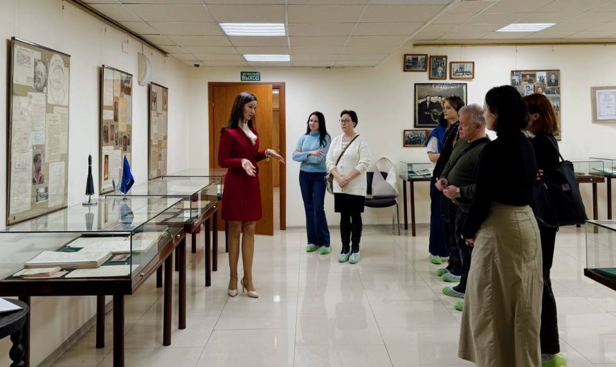 ПОГРУЗИЛИСЬ В ИСТОРИЮ КОСМИЧЕСКОГО МАШИНОСТРОЕНИЯ