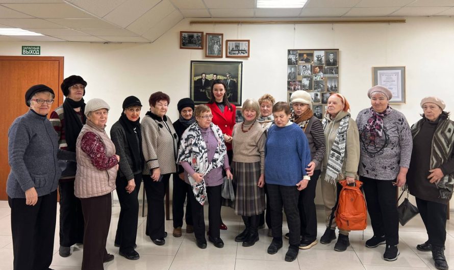 ВЕТЕРАНЫ ОТРАСЛИ ПОСЕТИЛИ АРХИВ РОССИЙСКОЙ АКАДЕМИИ НАУК