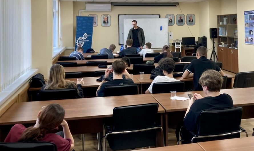 УЧИТЬСЯ И РАЗВИВАТЬСЯ СЕГОДНЯ