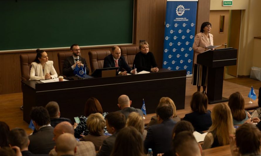 В МГУ ЗАВЕРШИЛСЯ УНИКАЛЬНЫЙ СТУДЕНЧЕСКИЙ КОНКУРС ПО ТРЕТЕЙСКОМУ РАЗБИРАТЕЛЬСТВУ